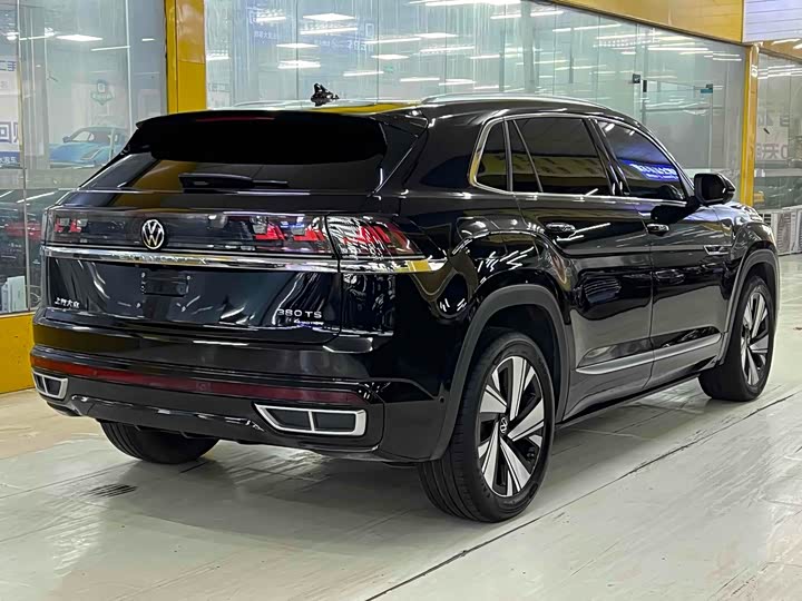 Volkswagen Teramont X, 2023 — фото 9 из 9