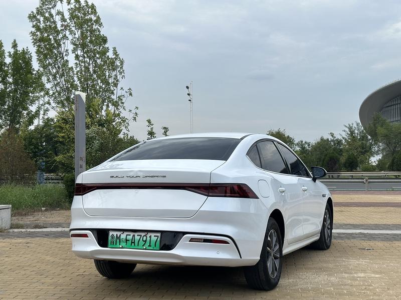 BYD Qin Plus, 2023 — фото 6 из 9