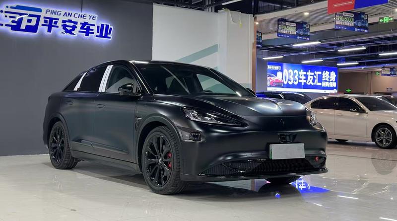 BAIC Arcfox Alpha S, 2024 — фото 3 из 12
