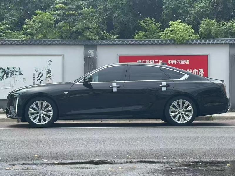 Cadillac CT6, 2023 — фото 3 из 10