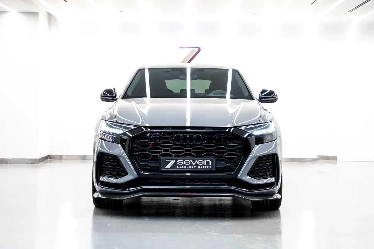 Audi RS Q8, 2022