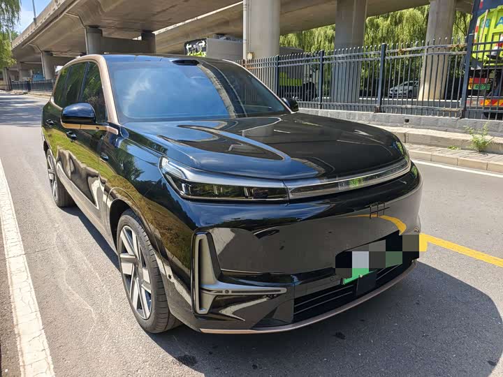 Geely Galaxy M9, 2026 — фото 3 из 9