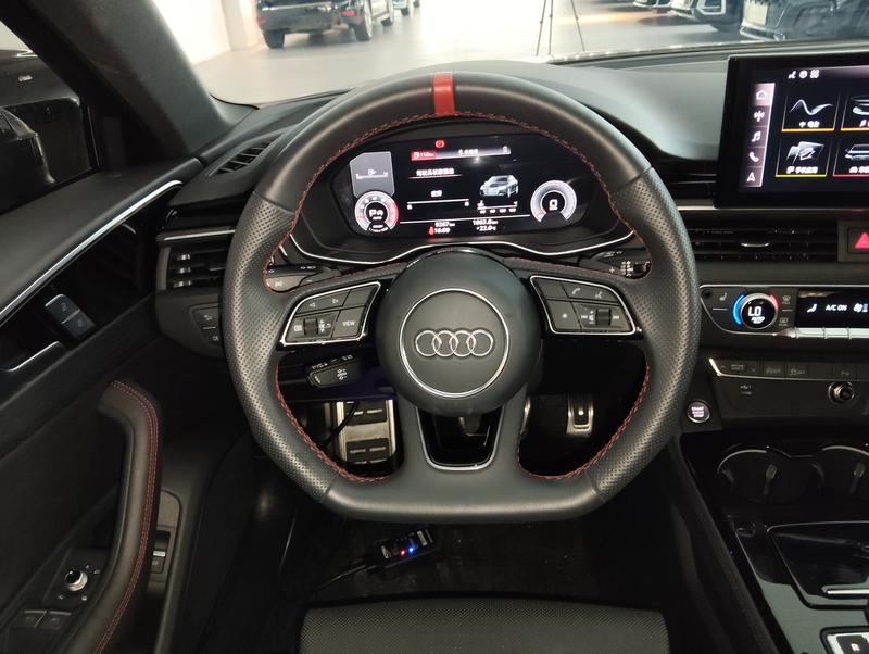 Audi A4L, 2025 — фото 10 из 12