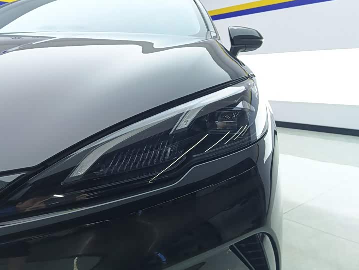 BYD Seal 05 DM-i Hybrid, 2025 — фото 5 из 9