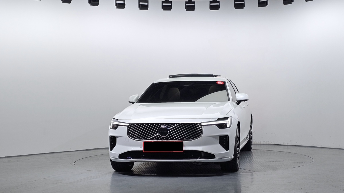 Volvo S90, 2025 — фото 3 из 12