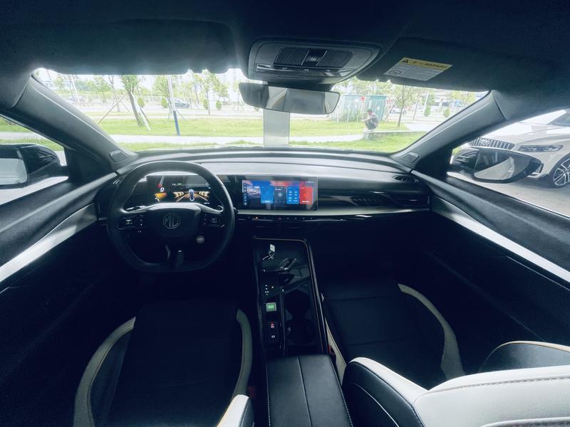 MG Motor 5 Scorpio, 2022 — фото 6 из 9