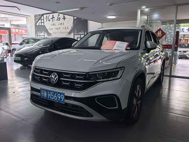 Volkswagen Tayron, 2022 — купить в Перми под ключ