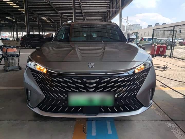 Roewe RX5 Hybrid, 2023 — фото 3 из 9
