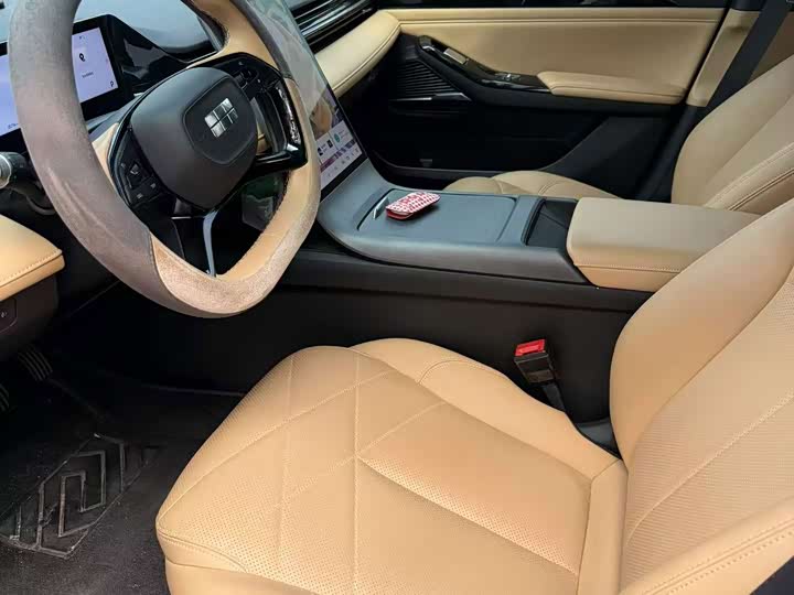 Geely Galaxy L6, 2024 — фото 8 из 9