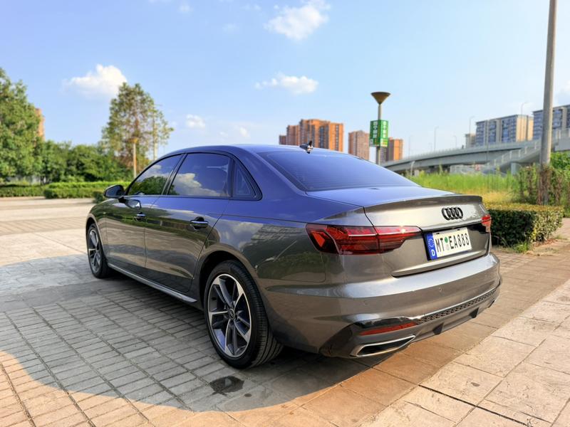Audi A4L, 2024 — фото 4 из 12