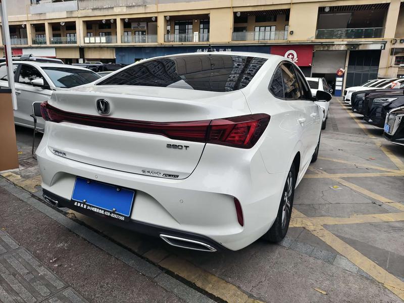 Changan Eado Plus, 2023 — фото 5 из 12