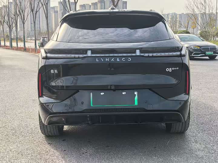 Lynk & Co 08 EM-P Hybrid, 2024 — фото 8 из 9