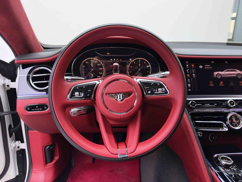 Bentley Flying Spur, 2023 — фото 9 из 12