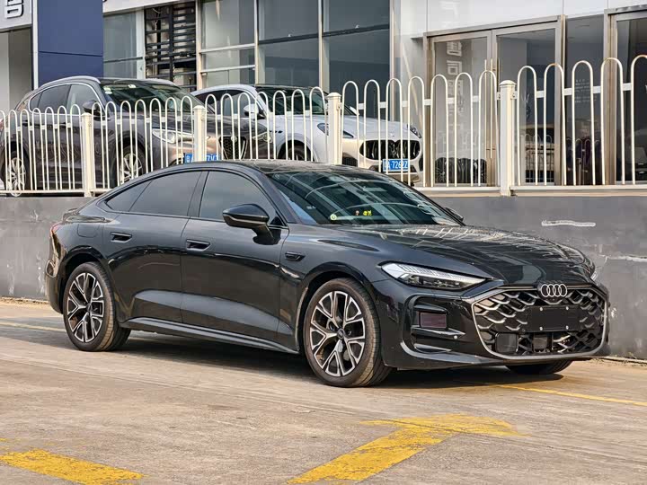 Audi A5L Sportback, 2026 — фото 2 из 9