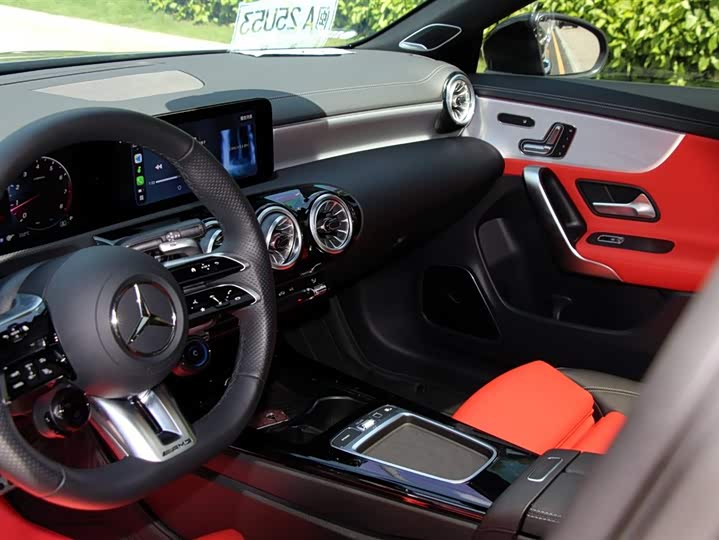 Mercedes-Benz CLA-Class AMG, 2025 — фото 5 из 9