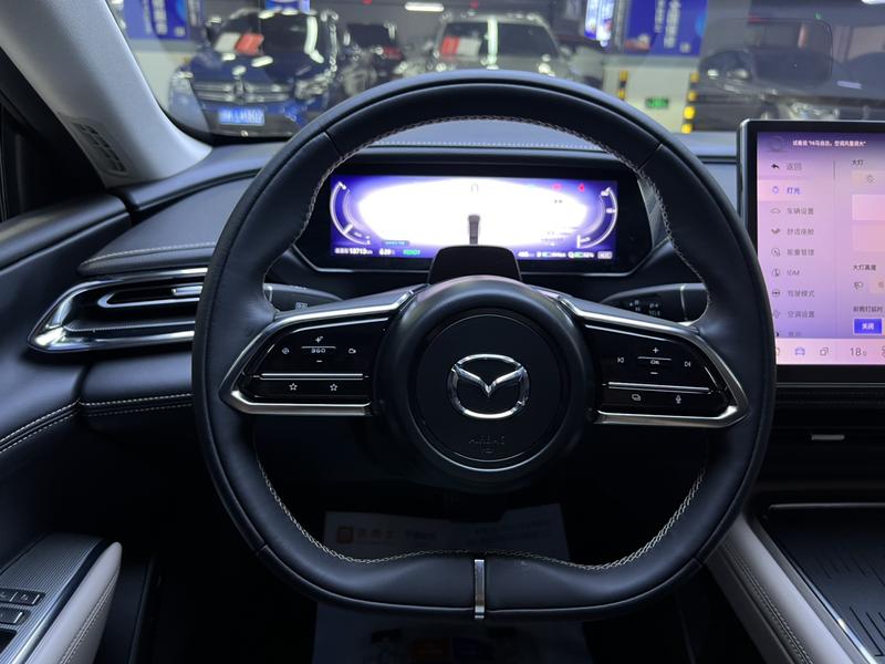 Mazda EZ-6, 2025 — фото 10 из 12