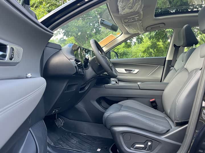 Dongfeng Aeolus Huge, 2025 — фото 4 из 9