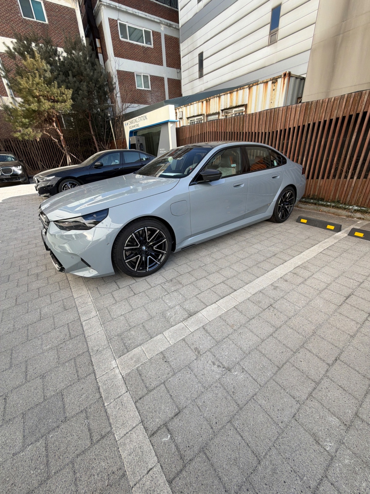 BMW M5, 2025 — фото 5 из 11