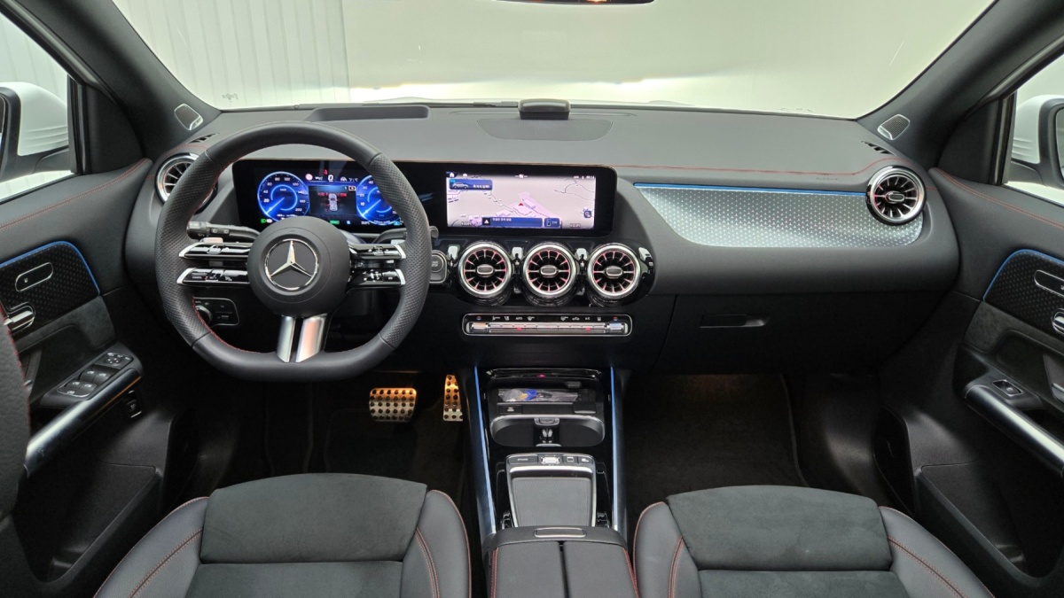 Mercedes-Benz EQA, 2025 — фото 7 из 12