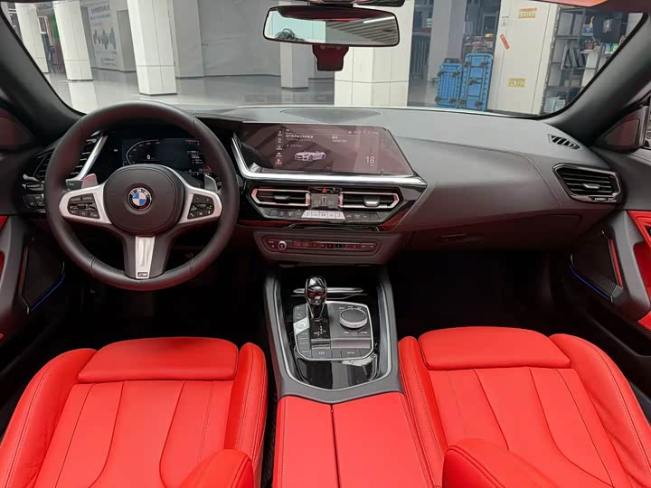 BMW Z4, 2022 — фото 7 из 9