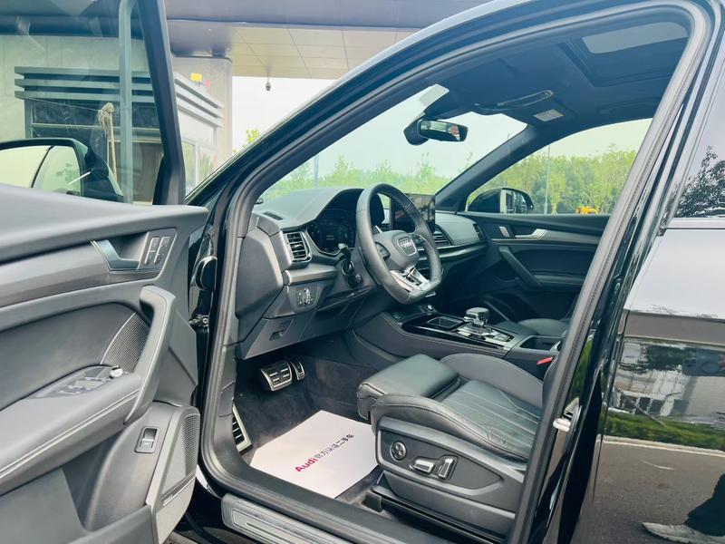 Audi Q5L, 2023 — фото 6 из 9