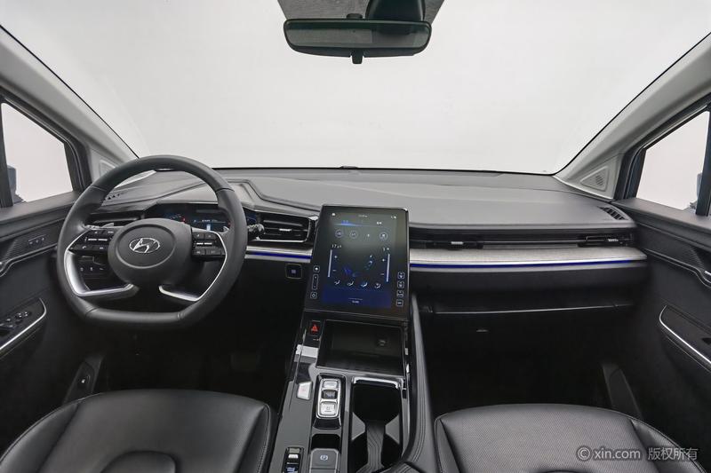 Hyundai Custo, 2022 — фото 8 из 12