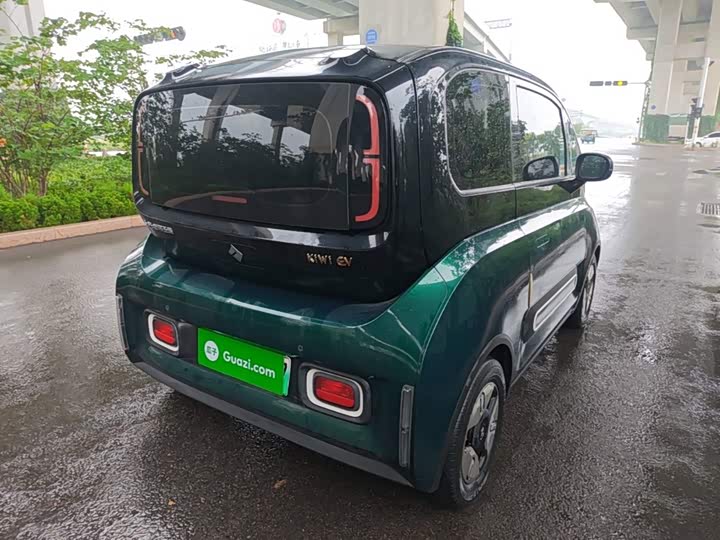 Baojun KiWi EV, 2021 — фото 7 из 9