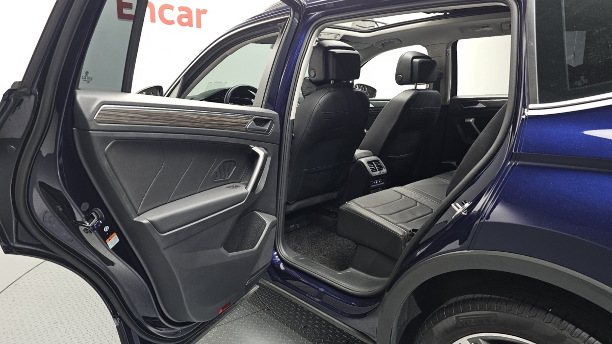 Volkswagen Tiguan, 2023 — фото 11 из 12