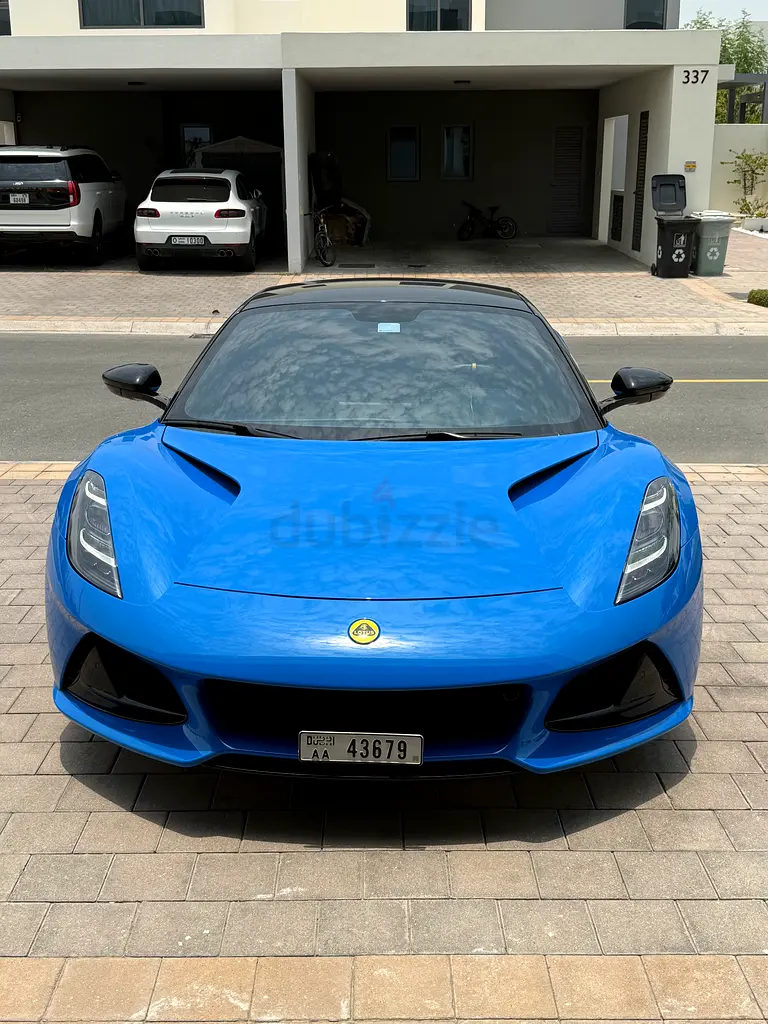 Lotus Emira, 2023 — фото 2 из 6