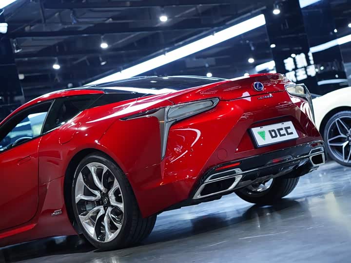 Lexus LC, 2021 — фото 5 из 9