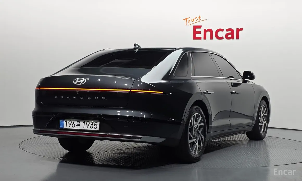 Hyundai Grandeur, 2023 — фото 2 из 12