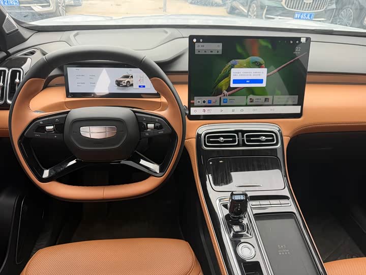 Geely Atlas L, 2025 — фото 5 из 9