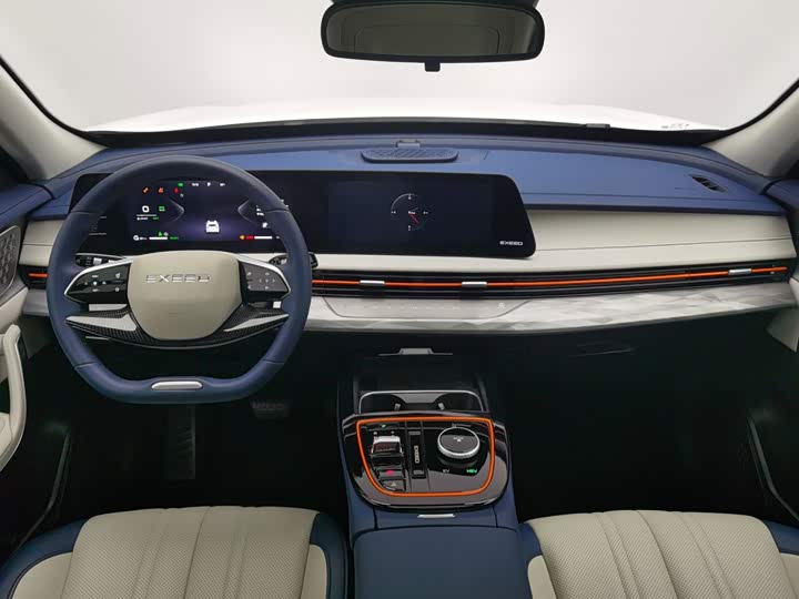 Exeed LX C-DM Hybrid, 2025 — фото 5 из 9