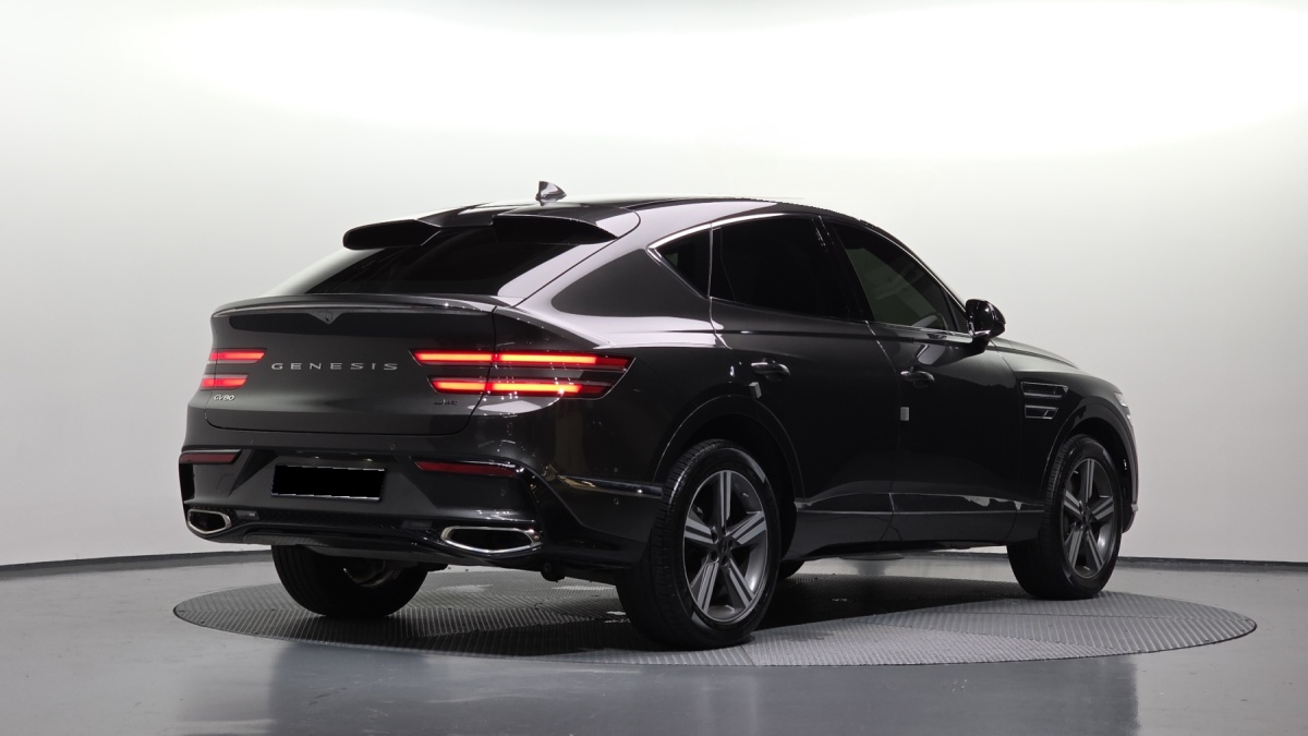 Genesis GV80, 2023 — фото 2 из 12