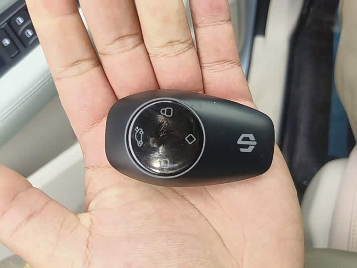 Leapmotor T03, 2025 — фото 9 из 9
