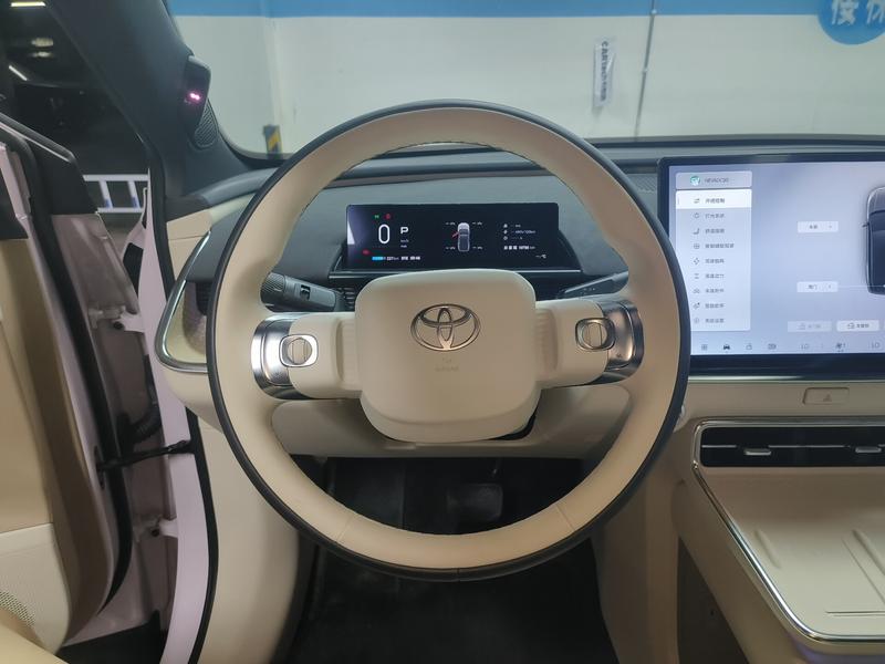 Toyota bZ3X, 2025 — фото 7 из 12