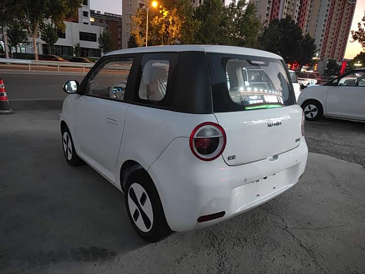 Changan Qiyuan (Nevo) Lumin, 2026 — фото 5 из 9