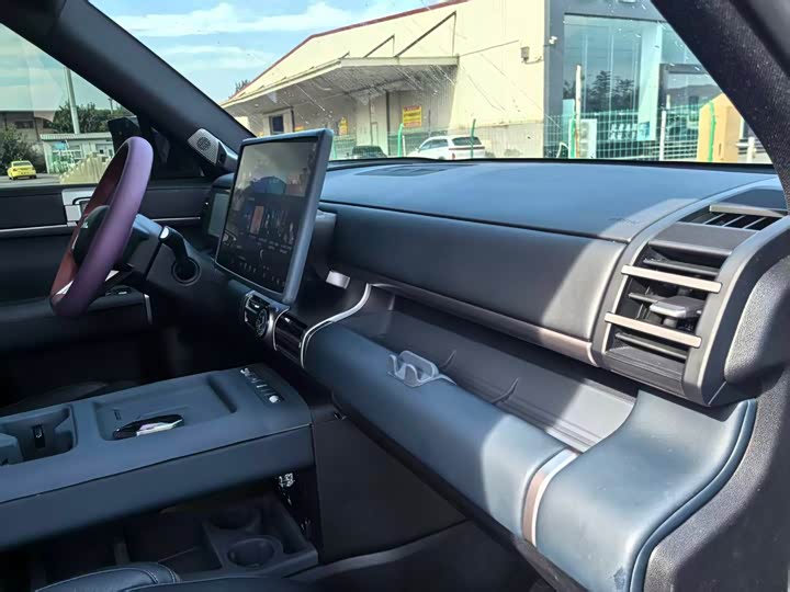 BYD FangChengBao Titanium 7 (Tai 7), 2025 — фото 8 из 9