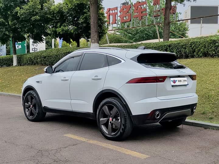 Jaguar E-Pace, 2024 — фото 4 из 9