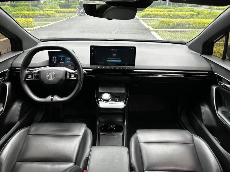 MG Motor 4 EV, 2023 — фото 7 из 12