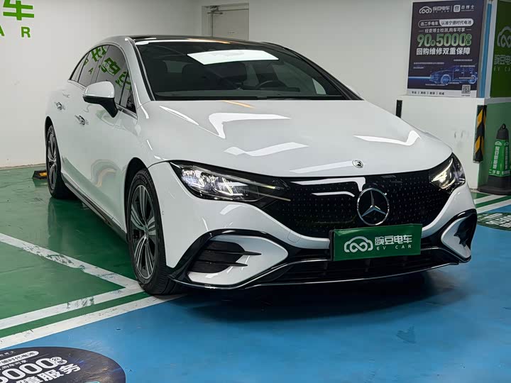 Mercedes-Benz EQE, 2023 — фото 3 из 9