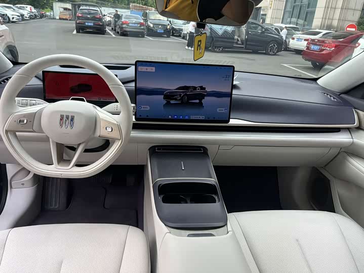 Buick Electra L7, 2025 — фото 3 из 9