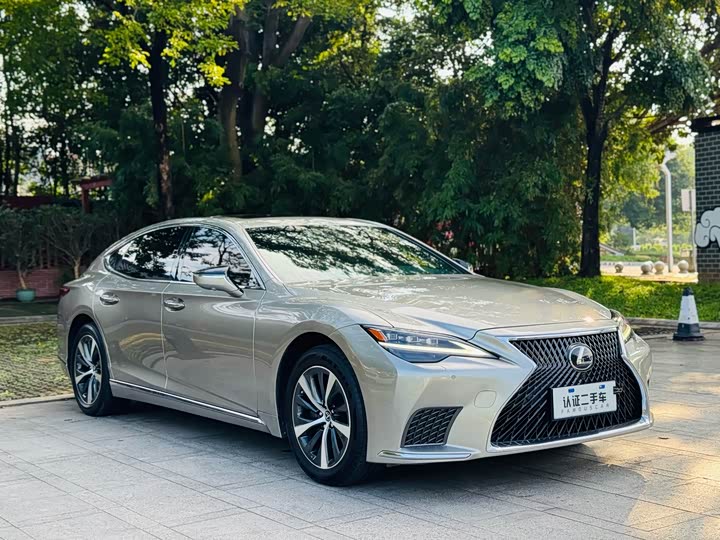 Lexus LS, 2022 — фото 3 из 9
