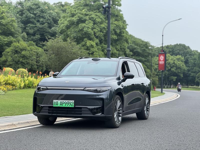 Leapmotor C16, 2025 — купить в Оренбурге под ключ
