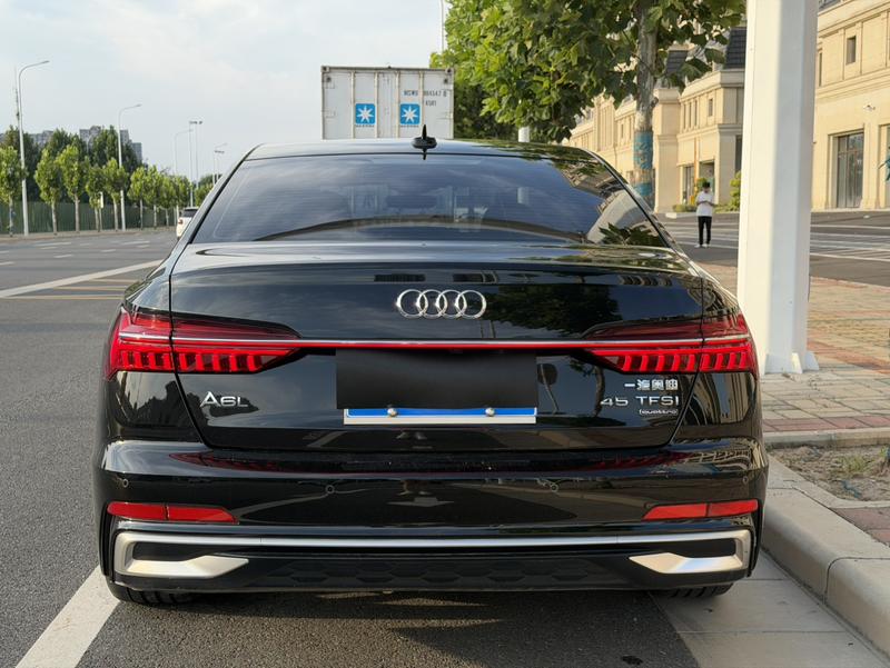 Audi A6L, 2023 — фото 5 из 12