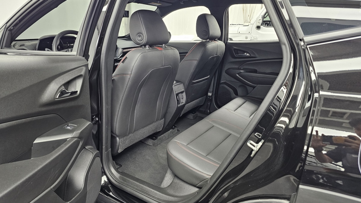 Chevrolet Trax, 2025 — фото 11 из 12