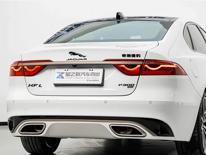 Jaguar XF L, 2023 — фото 7 из 9