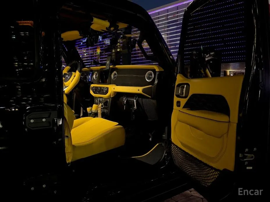 Jeep Wrangler, 2023 — фото 11 из 12