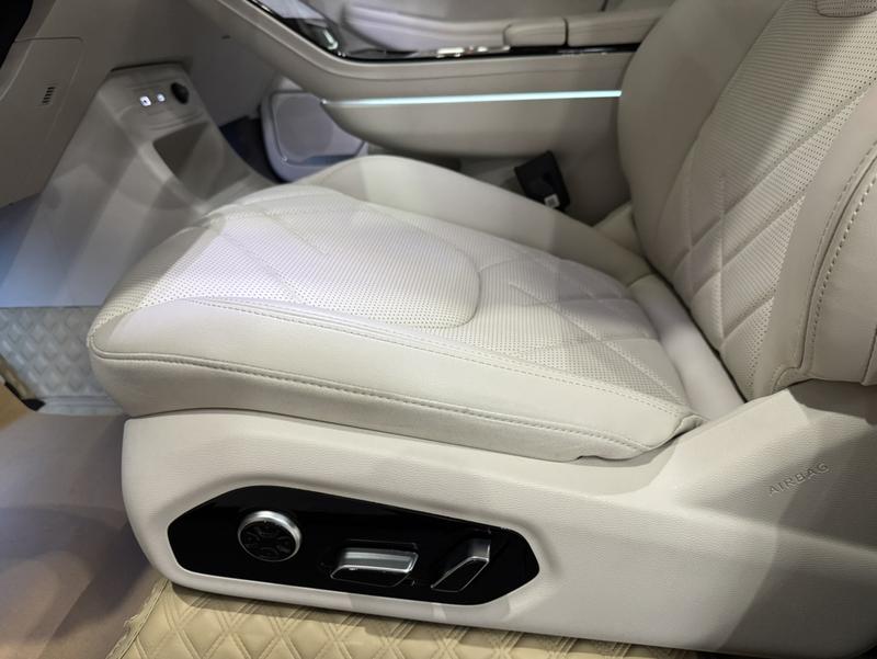 BAIC Arcfox Alpha T6, 2025 — фото 12 из 12