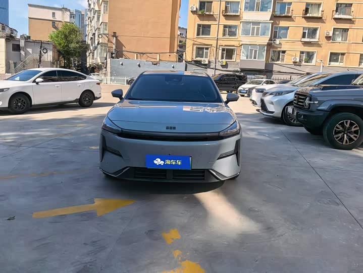 Geely Galaxy L6, 2025 — фото 2 из 9
